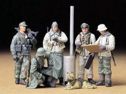 Tamiya German Soldiers Field Briefing