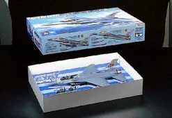 Tamiya 1/32 Lockheed F-16 Cj F.Falcon 10 Tamiya 1/32 Lockheed F-16 Cj F.Falcon -Tamiya Online Store HC 60315 64dd