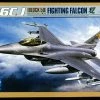 Tamiya 1/32 Lockheed F-16 Cj F.Falcon