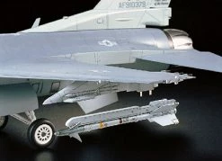 Tamiya 1/32 Lockheed F-16 Cj F.Falcon 9 Tamiya 1/32 Lockheed F-16 Cj F.Falcon -Tamiya Online Store HC 60315 b90d