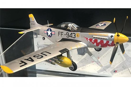 Tamiya 1/32 North American F-51D Mustang 1 Tamiya 1/32 North American F-51D Mustang